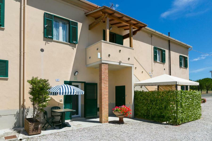 Agriturismo Case Nuove كاستيلينا ماريتيما المظهر الخارجي الصورة